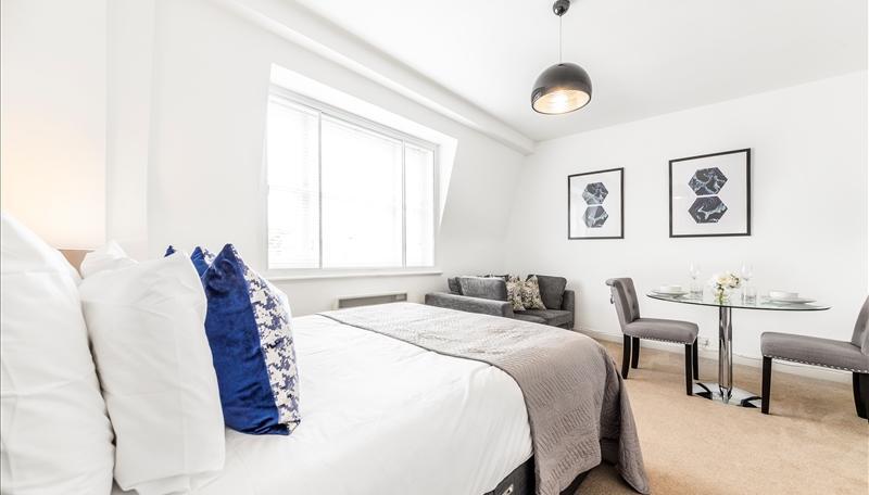 Flat Waverton Street in City of Westminster