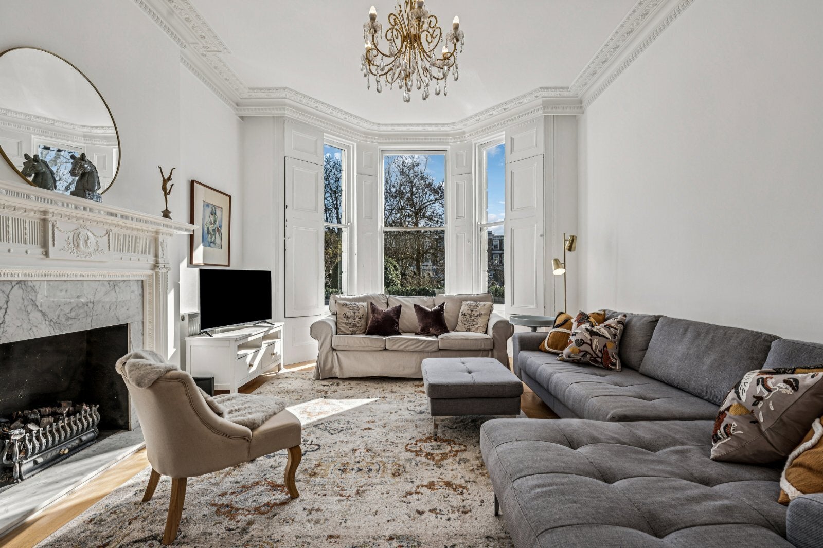 Flat St James's Gardens in Greater London
