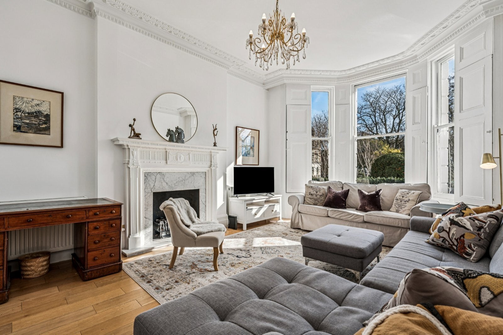 Flat St James's Gardens in Greater London