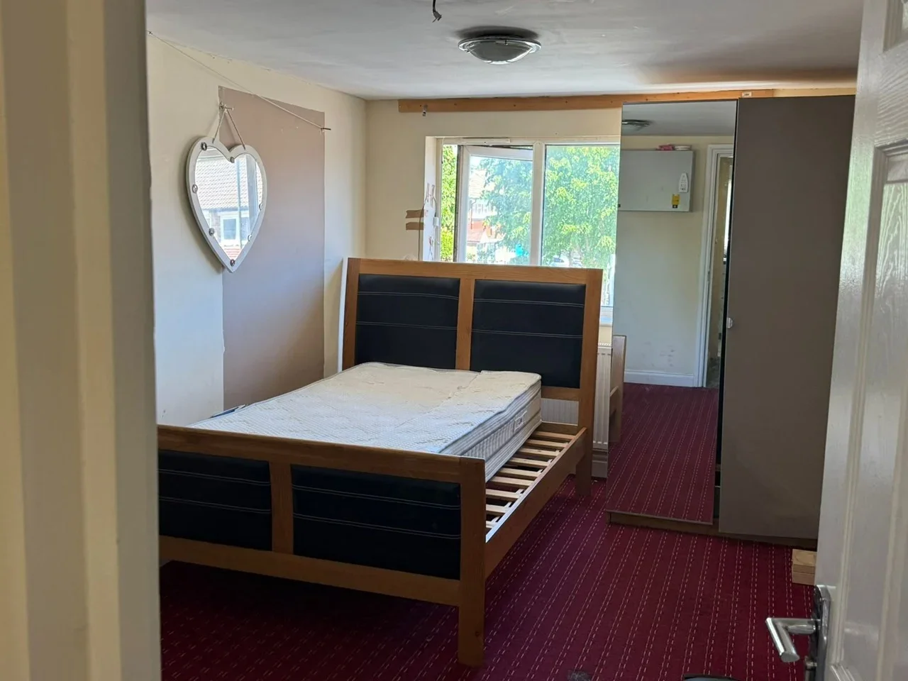 Room Ormerod Gardens in Greater London