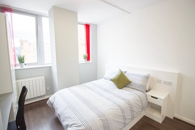 Room Milton Street in Nottingham
