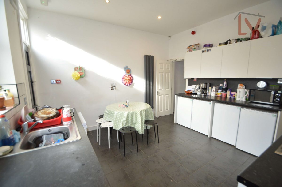 Flat Hartley Avenue in Leeds