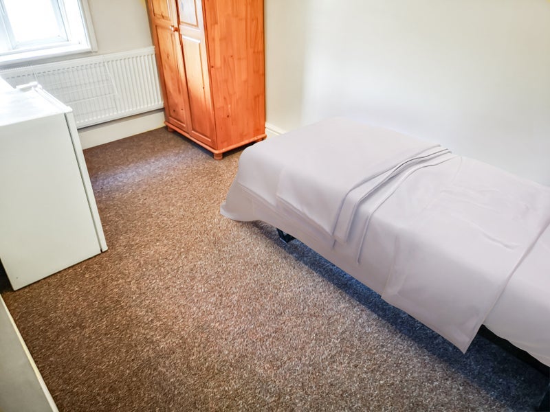 Room Gravelly Hill in Birmingham