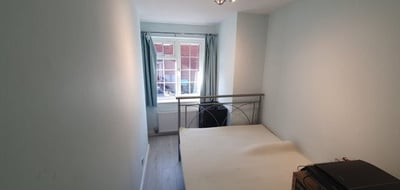 Flat McNair Close in Earley