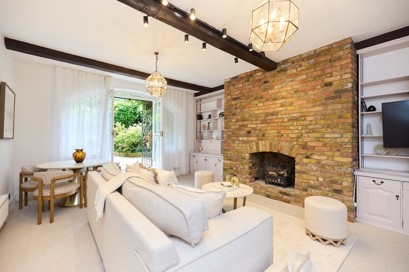 Flat Marlborough Place in City of Westminster