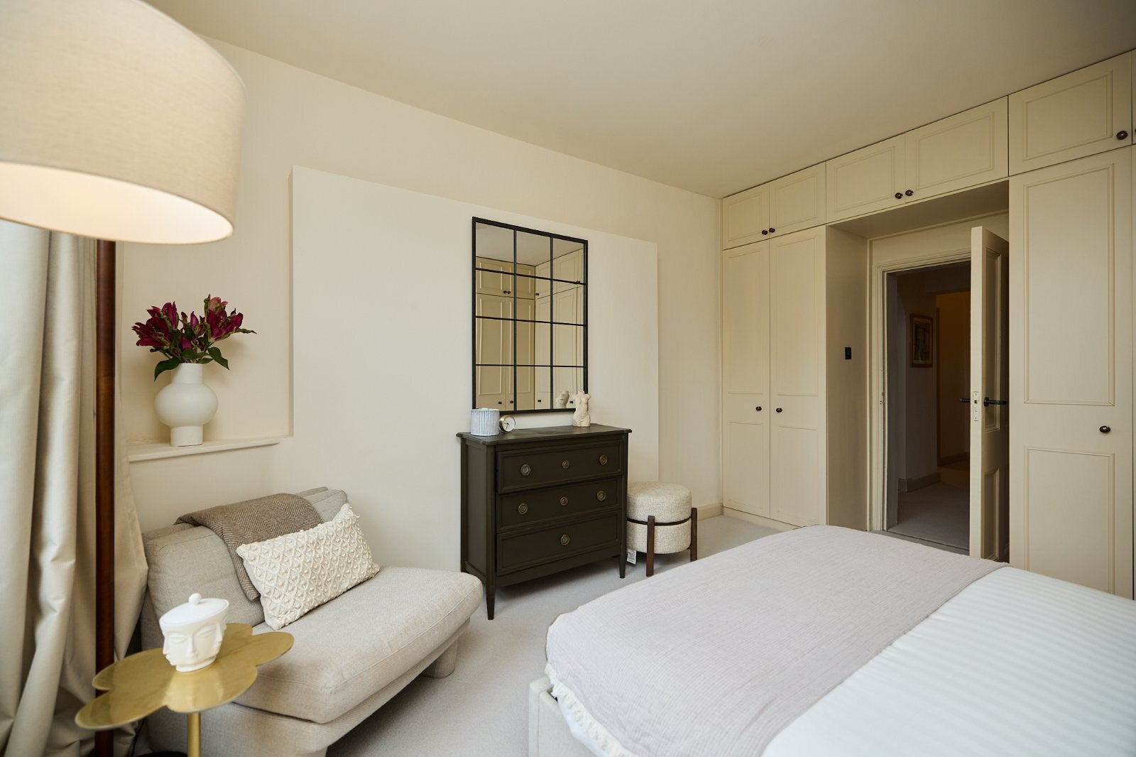 Flat Marlborough Place in City of Westminster