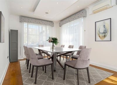 House Gloucester Square in City of Westminster