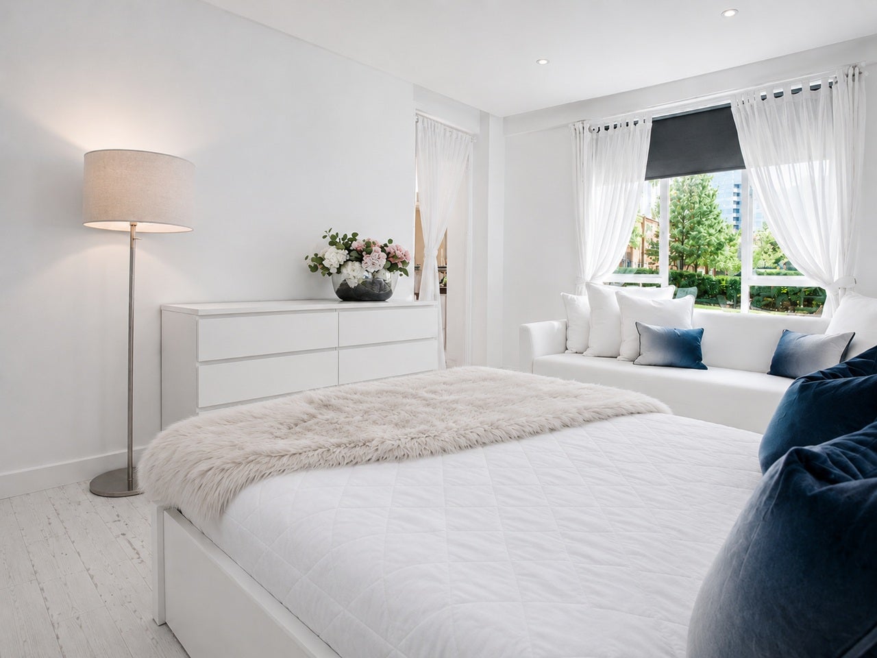 Room John Aird Court in City of Westminster