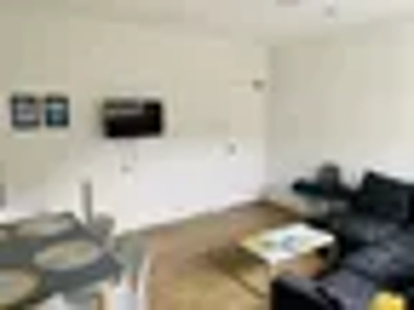 Room Portland Street in Lincoln