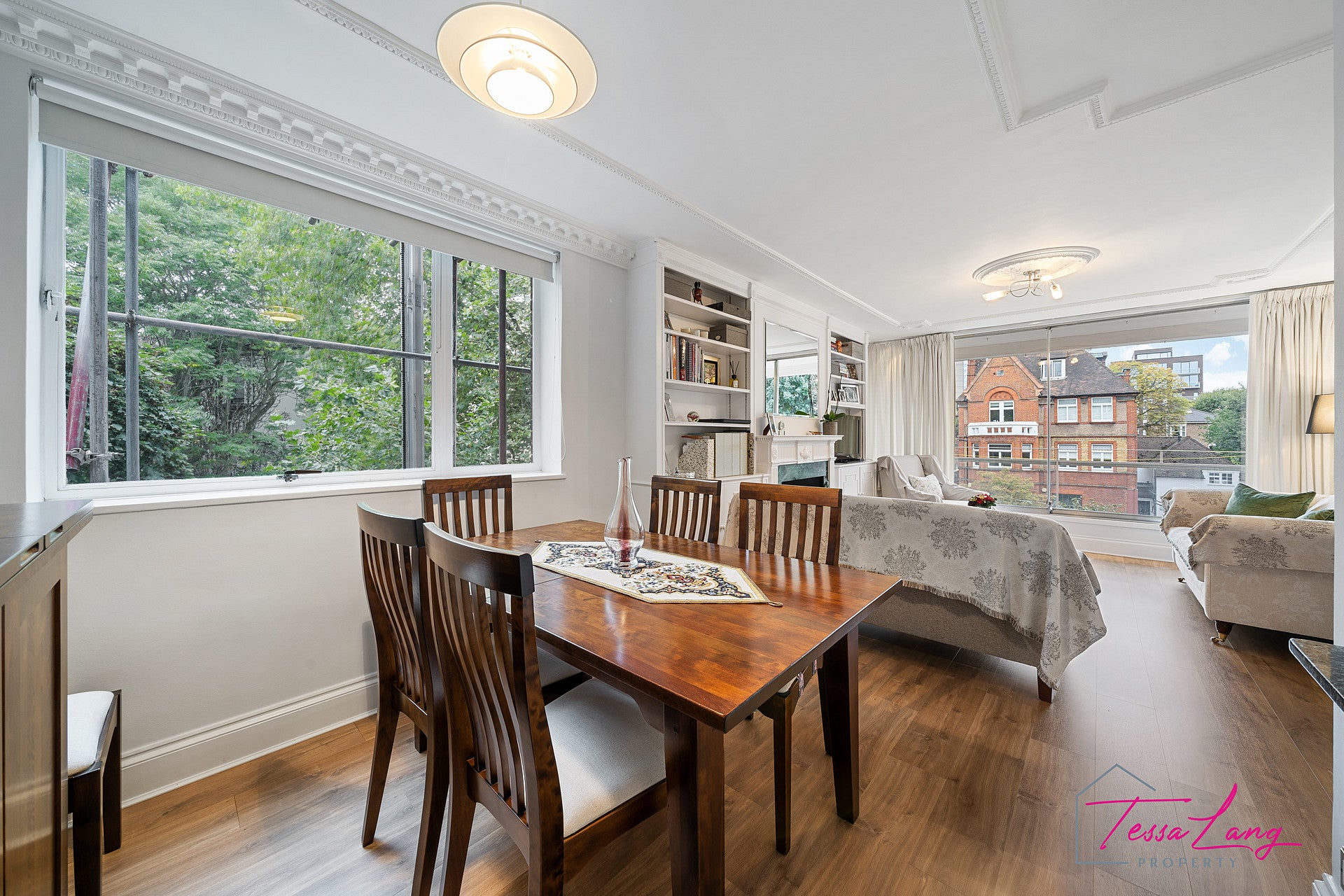 Flat Eton Avenue in Greater London
