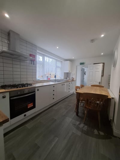 Room Wellington Street in Grimsby