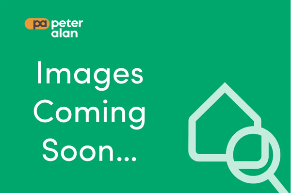Flat New Row in Kenfig Hill