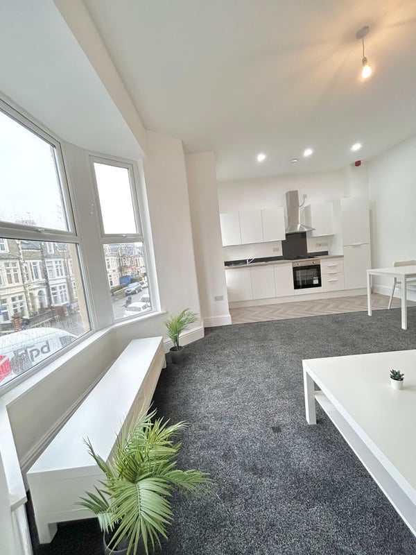 Flat Claude Road in Cardiff