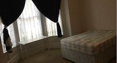 Flat Sudbourne Road in Greater London