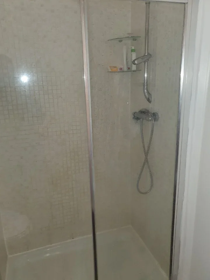 Flat Waterside Close in Greater London