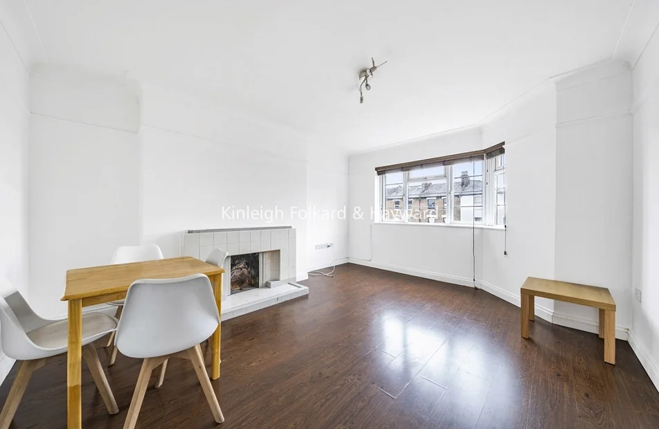 Flat Uxbridge Road in Greater London