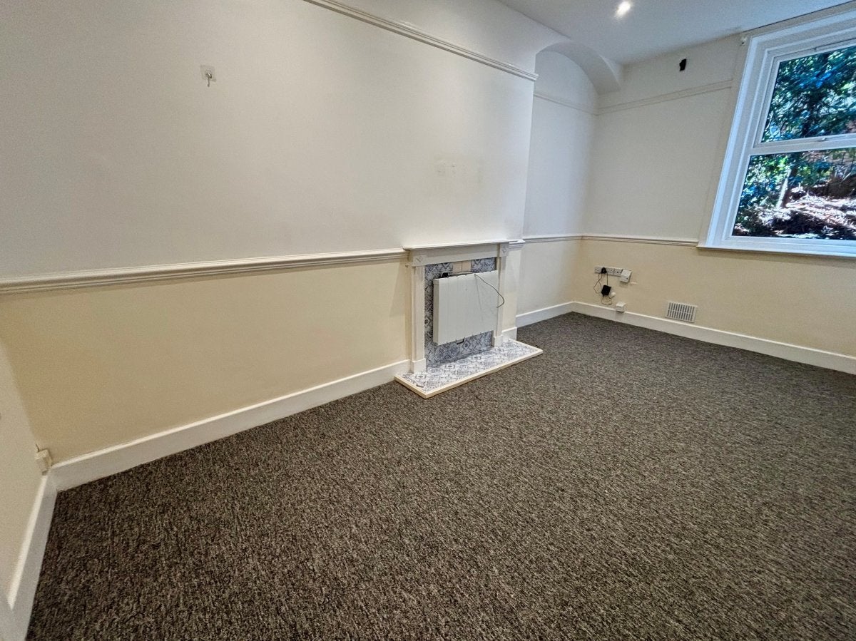 Flat The Triangle in Bournemouth