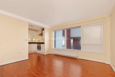 House Elm Grove in Greater London