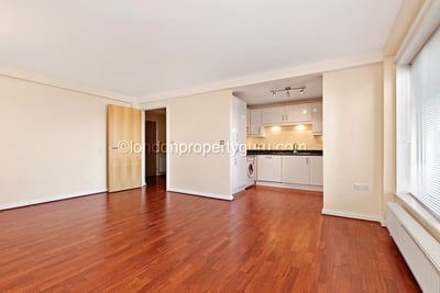 House Elm Grove in Greater London