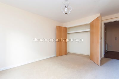 House Elm Grove in Greater London