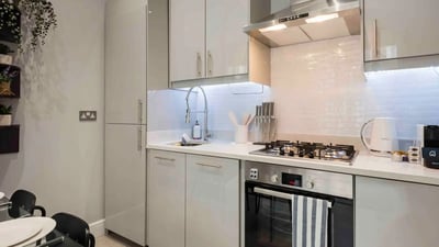 Flat Marylebone Road in City of Westminster