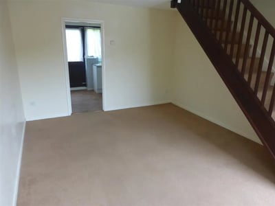 House Tylcha Wen Close in Tonyrefail