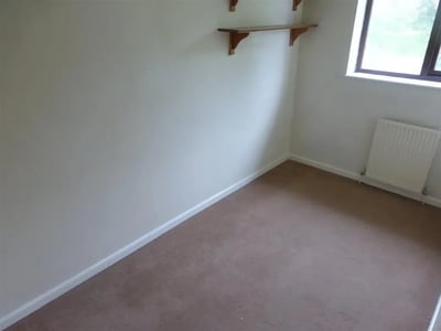 House Tylcha Wen Close in Tonyrefail