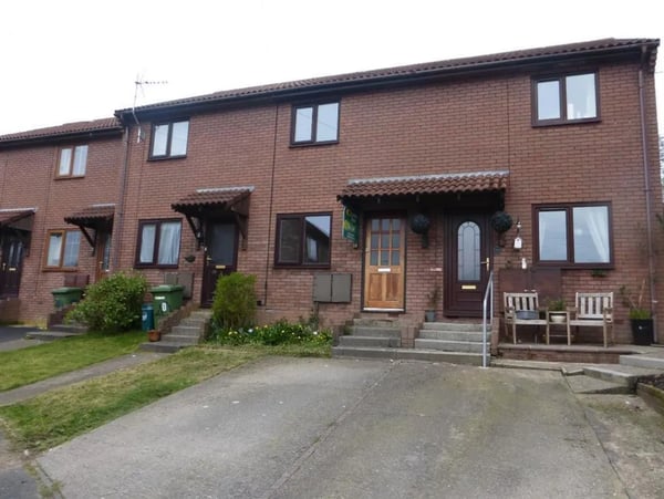 House Tylcha Wen Close in Tonyrefail