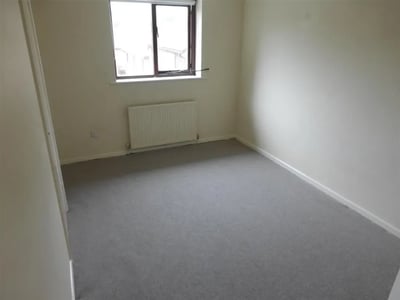 House Tylcha Wen Close in Tonyrefail