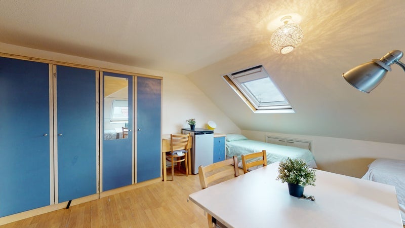 Room Elm Grove in Greater London