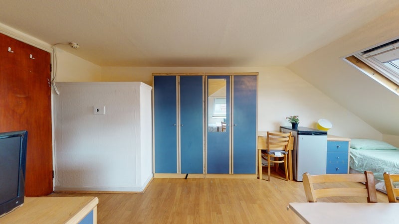 Room Elm Grove in Greater London