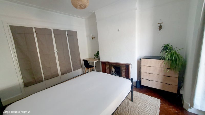 Room Lancaster Road in Greater London