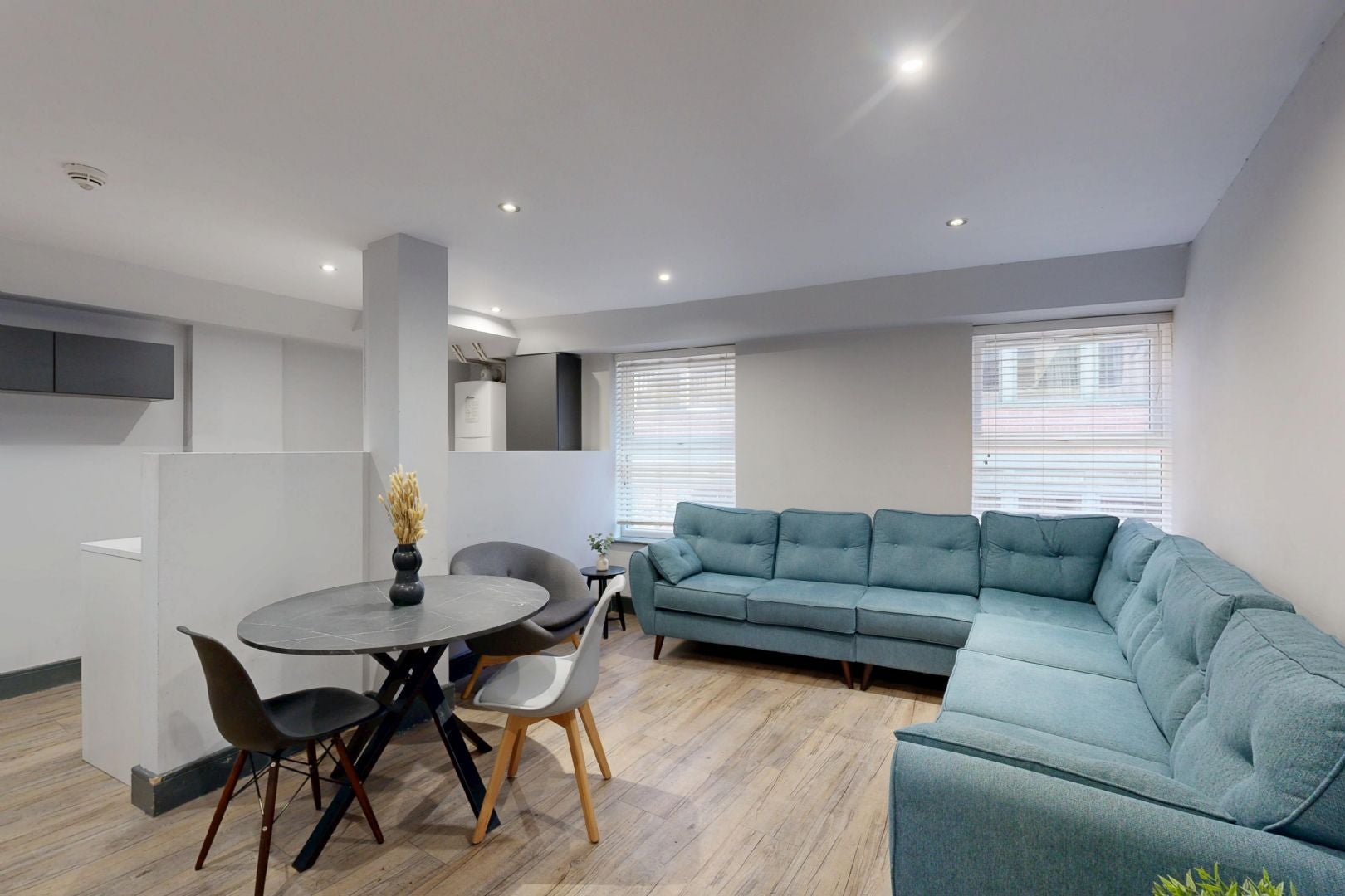 Room Weekday Cross in Nottingham