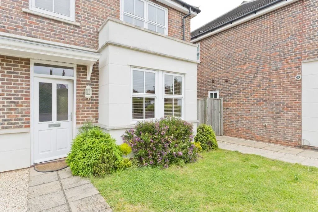 House The Breezes in Maidenhead