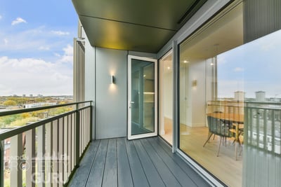 Flat Brill Place in Greater London