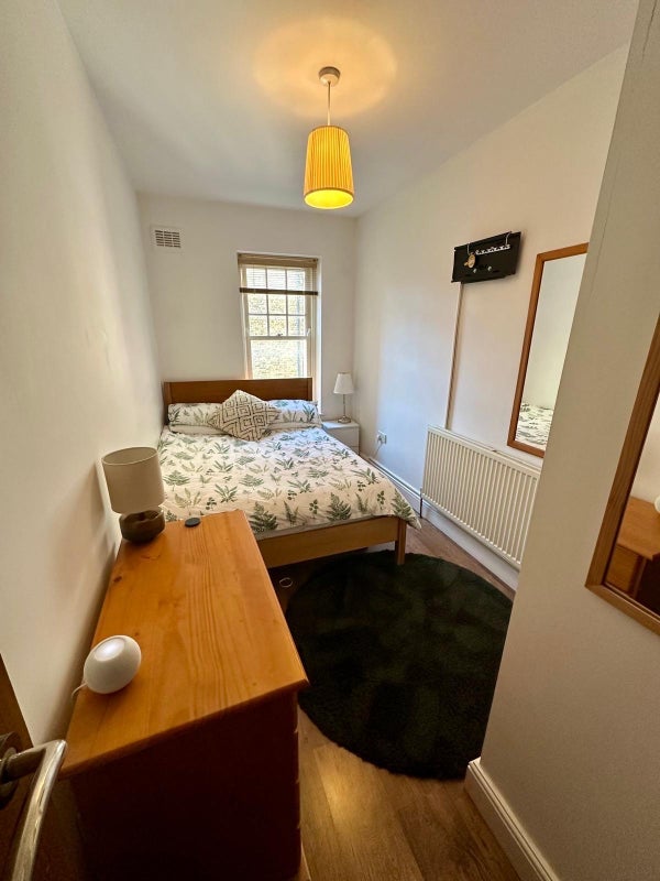 Room Chapter Street in City of Westminster