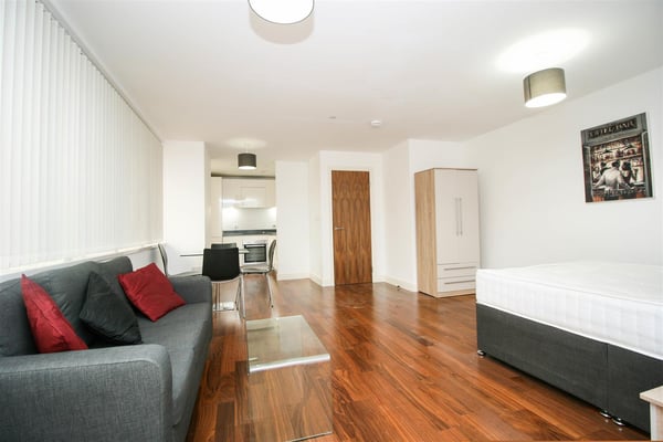 Flat Hagley Road in Birmingham