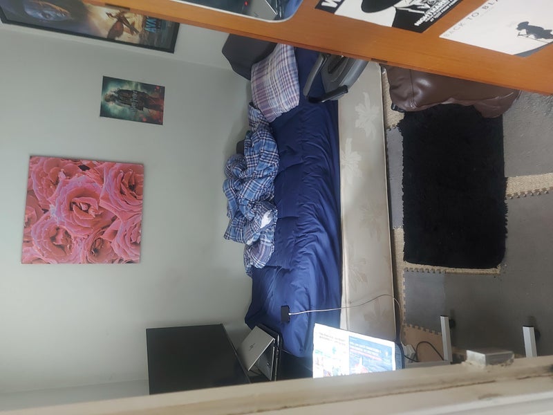 Room Longlands Avenue in Greater London