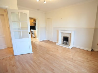 Flat Inveresk Road in Musselburgh