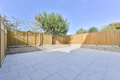House Haynt Walk in Greater London