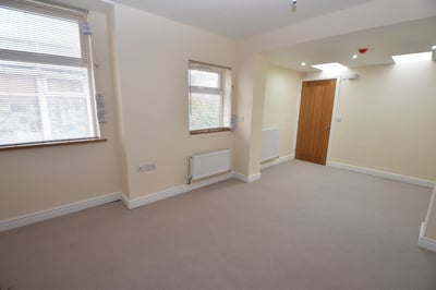 Flat Higher Road in Trafford