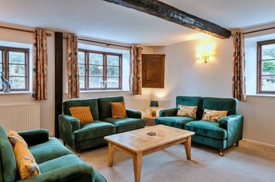 House Town Living Cross in West Devon