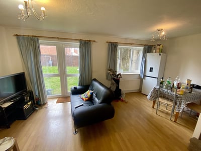 House Falcon Close in Nottingham