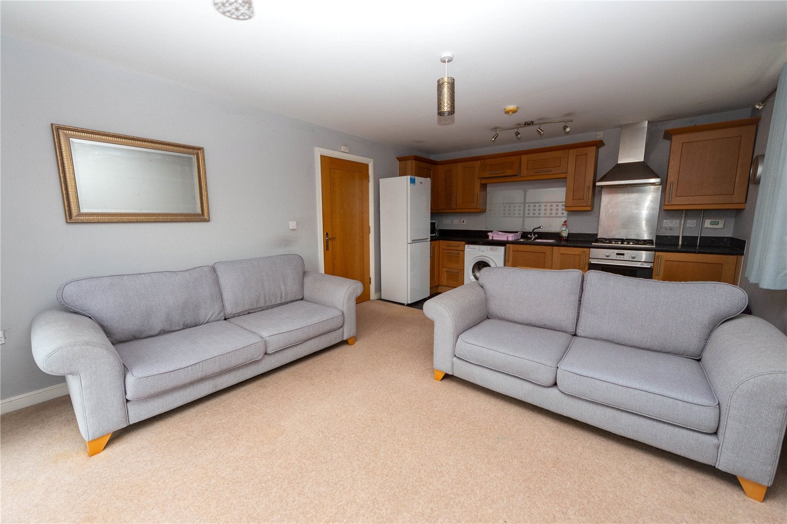 Flat Tatham Road in Cardiff