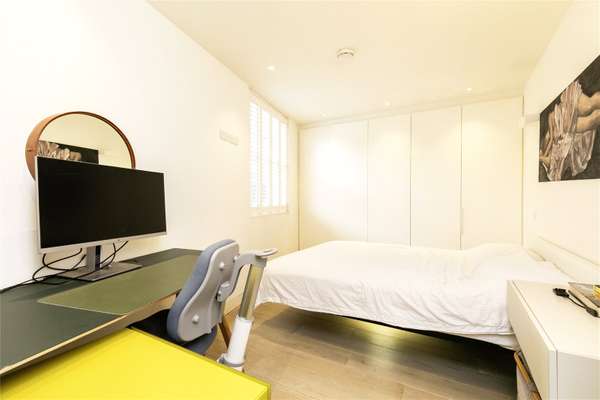 House Cloudesley Road in Greater London
