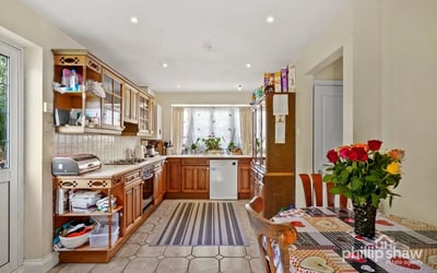 House Mountington Park Close in Greater London